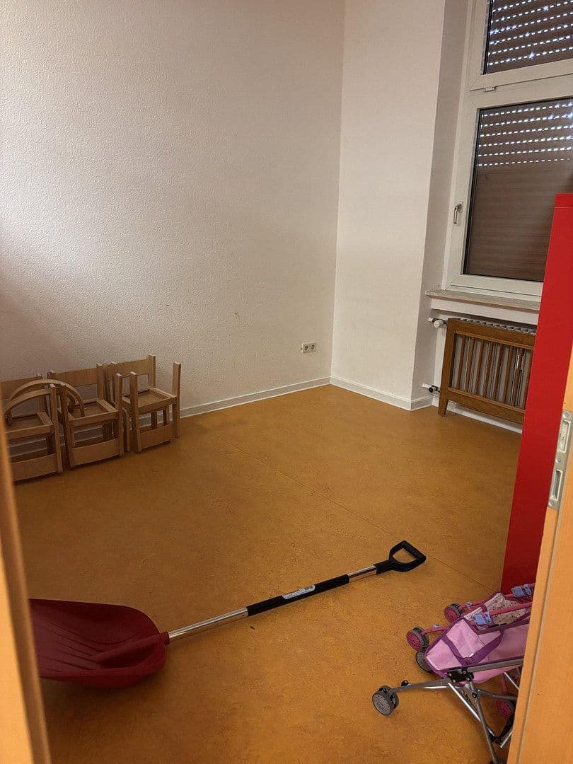 office to rent, 246 m², Mönchwörthstraße 10-14, Mannheim, Baden-Württemberg office to rent, 246 m², Mönchwörthstraße 10-14, Mannheim, Baden-Württemberg