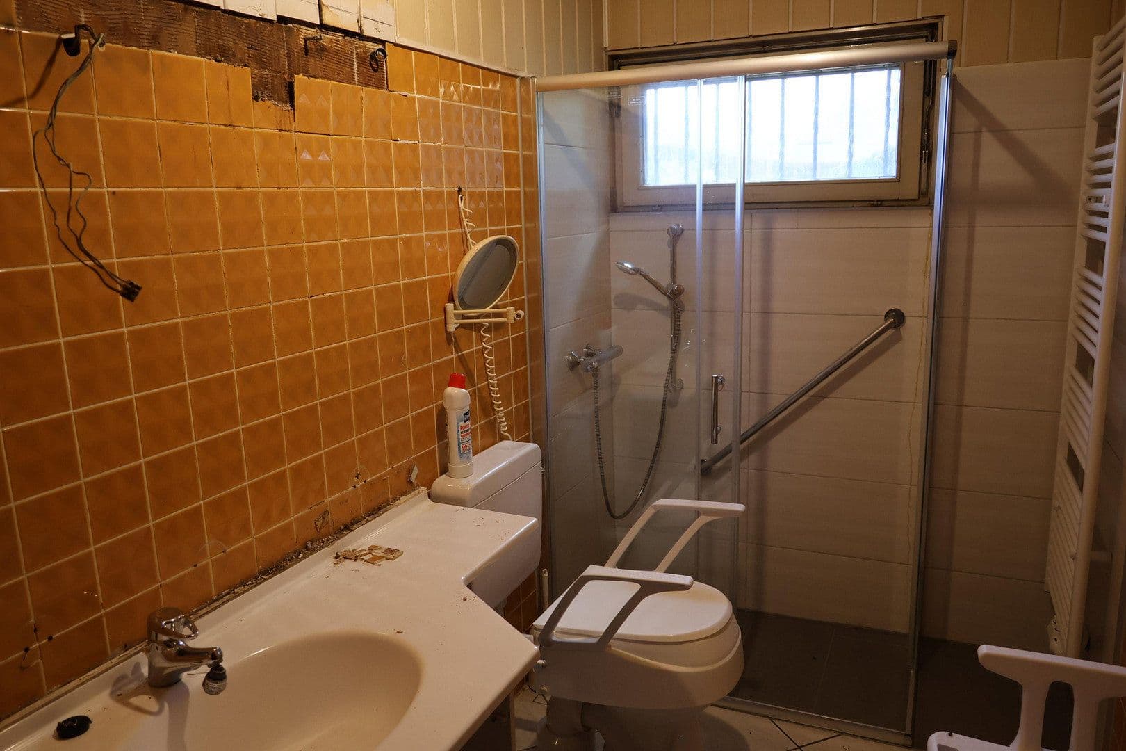 house for sale, 165 m², Moselstrasse 21, Dormagen, North Rhine-Westphalia house for sale, 165 m², Moselstrasse 21, Dormagen, North Rhine-Westphalia