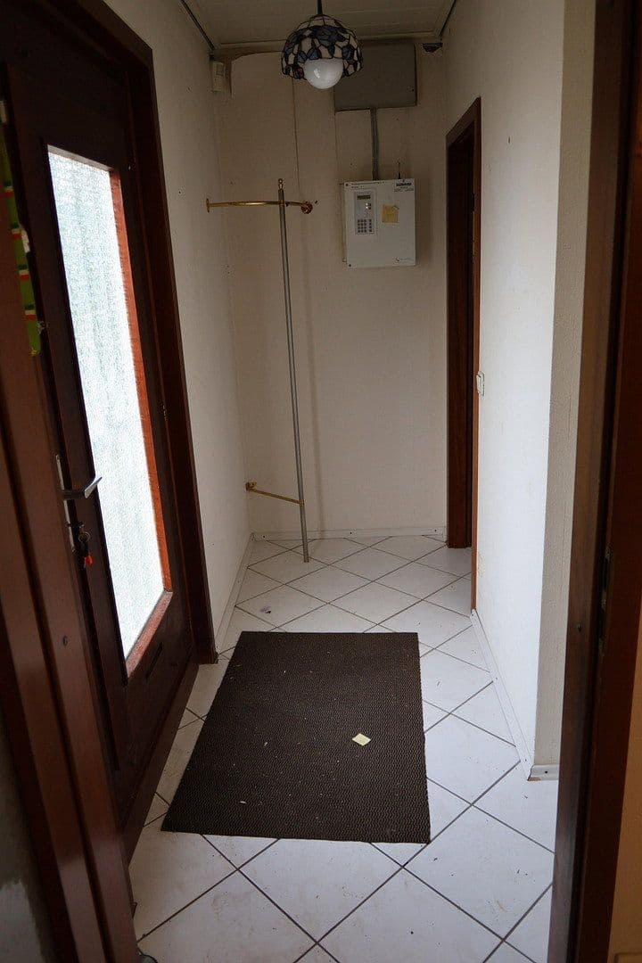 house for sale, 165 m², Moselstrasse 21, Dormagen, North Rhine-Westphalia house for sale, 165 m², Moselstrasse 21, Dormagen, North Rhine-Westphalia