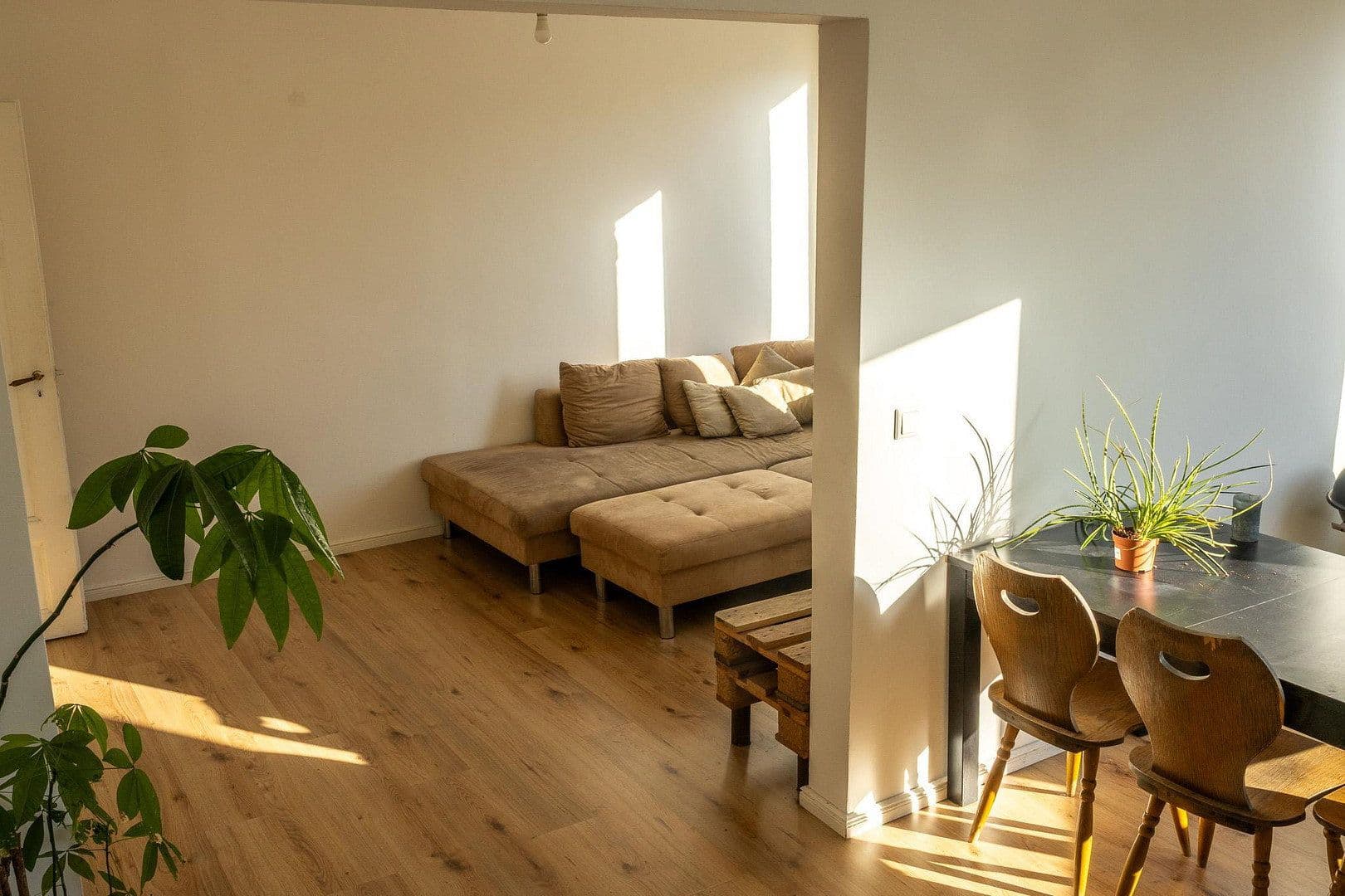 3 bedroom with open-plan kitchen flat to rent, 96 m², Nürnberg, Bavaria 3 bedroom with open-plan kitchen flat to rent, 96 m², Nürnberg, Bavaria