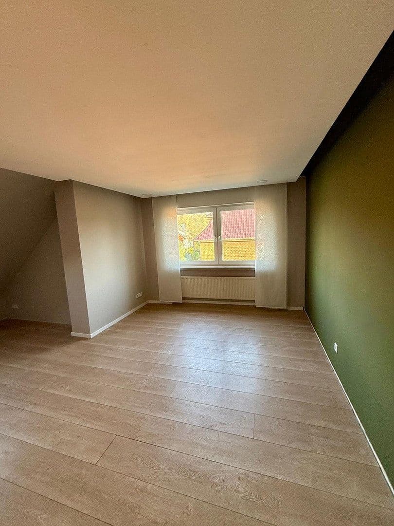 2 bedroom with open-plan kitchen flat for sale, 132 m², Dorsten, North Rhine-Westphalia 2 bedroom with open-plan kitchen flat for sale, 132 m², Dorsten, North Rhine-Westphalia