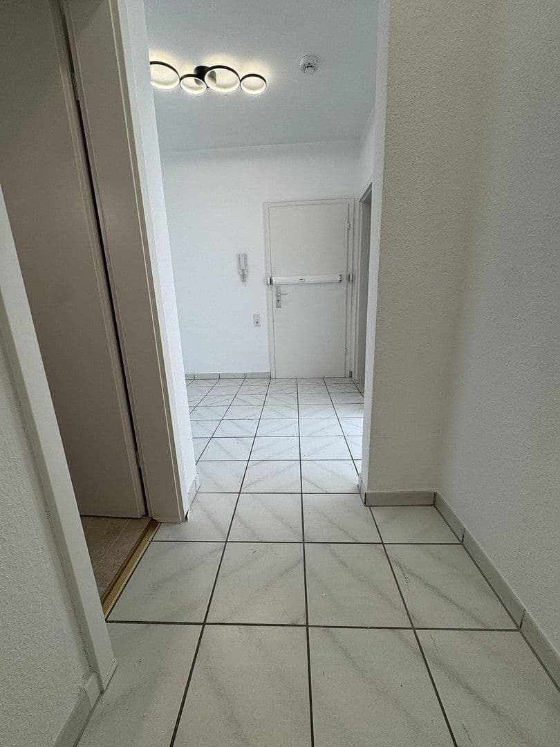 3 bedroom flat to rent, 90 m², Rheinallee 137, Düsseldorf, North Rhine-Westphalia 3 bedroom flat to rent, 90 m², Rheinallee 137, Düsseldorf, North Rhine-Westphalia