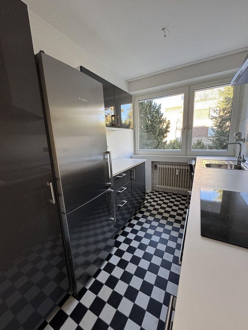 3 bedroom flat to rent, 90 m², Rheinallee 137, Düsseldorf, North Rhine-Westphalia 3 bedroom flat to rent, 90 m², Rheinallee 137, Düsseldorf, North Rhine-Westphalia