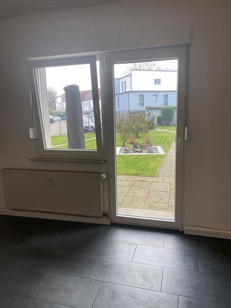 2 bedroom with open-plan kitchen flat to rent, 65 m², Dorstener Straße 33, Gelsenkirchen, North Rhine-Westphalia 2 bedroom with open-plan kitchen flat to rent, 65 m², Dorstener Straße 33, Gelsenkirchen, North Rhine-Westphalia