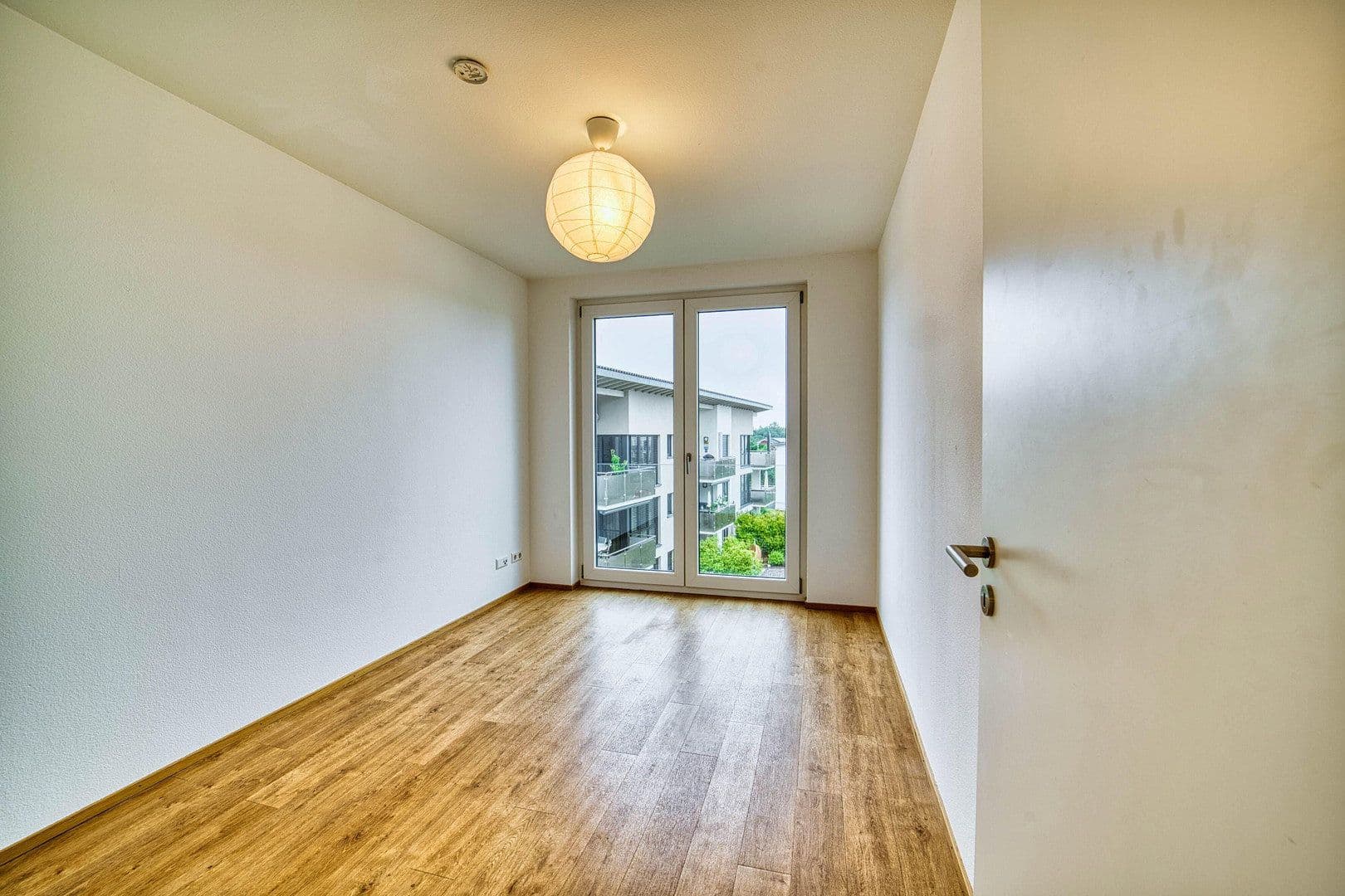 3 bedroom with open-plan kitchen flat for sale, 100 m², Waldshut-Tiengen, Baden-Württemberg 3 bedroom with open-plan kitchen flat for sale, 100 m², Waldshut-Tiengen, Baden-Württemberg