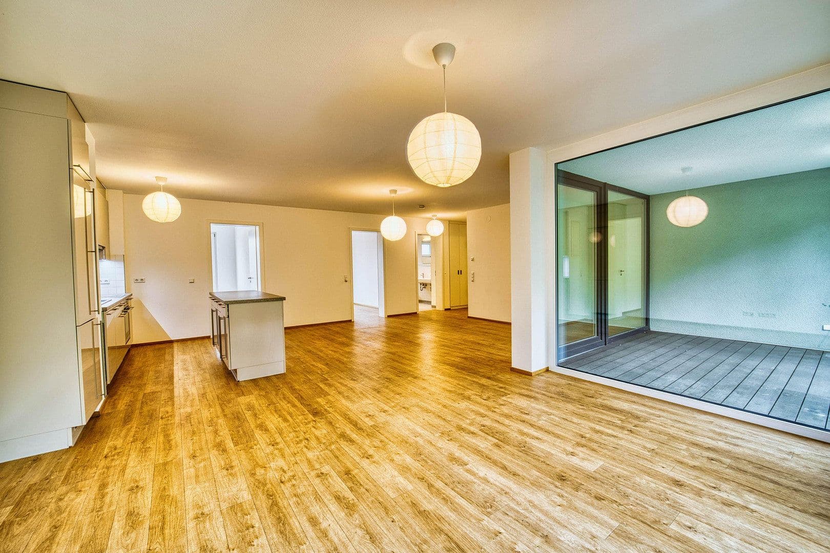 3 bedroom with open-plan kitchen flat for sale, 100 m², Waldshut-Tiengen, Baden-Württemberg 3 bedroom with open-plan kitchen flat for sale, 100 m², Waldshut-Tiengen, Baden-Württemberg