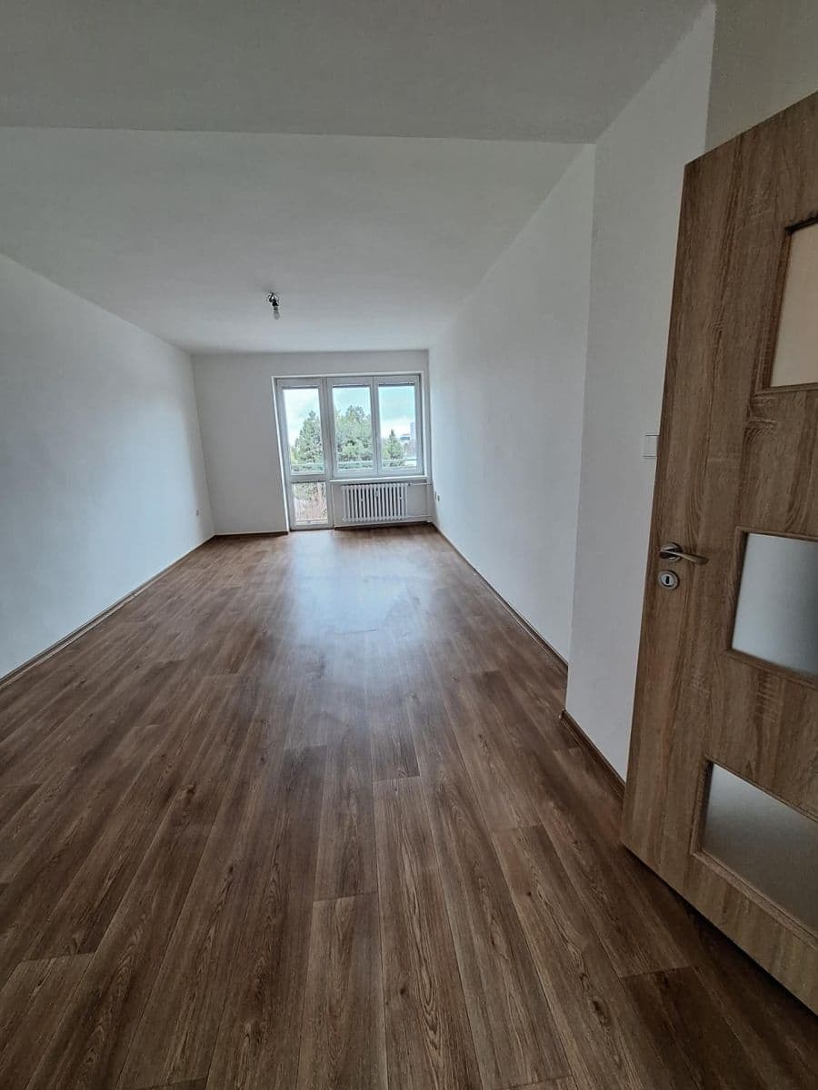 2 bedroom flat to rent, 52 m², Svatopluka Čecha, Brno, Jihomoravský Region 2 bedroom flat to rent, 52 m², Svatopluka Čecha, Brno, Jihomoravský Region