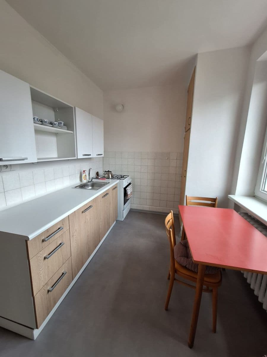 2 bedroom flat to rent, 52 m², Svatopluka Čecha, Brno, Jihomoravský Region 2 bedroom flat to rent, 52 m², Svatopluka Čecha, Brno, Jihomoravský Region