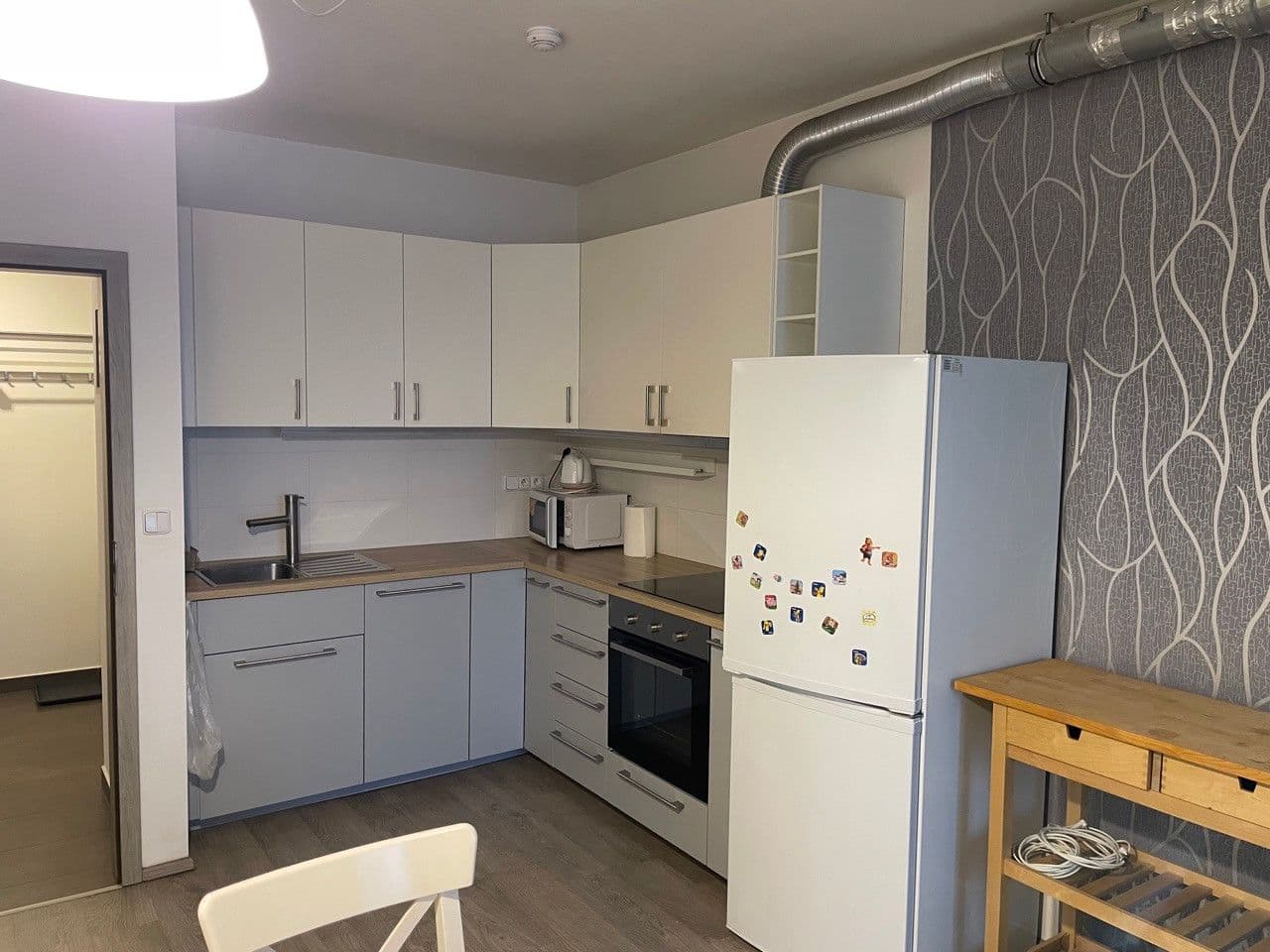 1 bedroom with open-plan kitchen flat to rent, 52 m², Drahobejlova, Prague, Prague 1 bedroom with open-plan kitchen flat to rent, 52 m², Drahobejlova, Prague, Prague