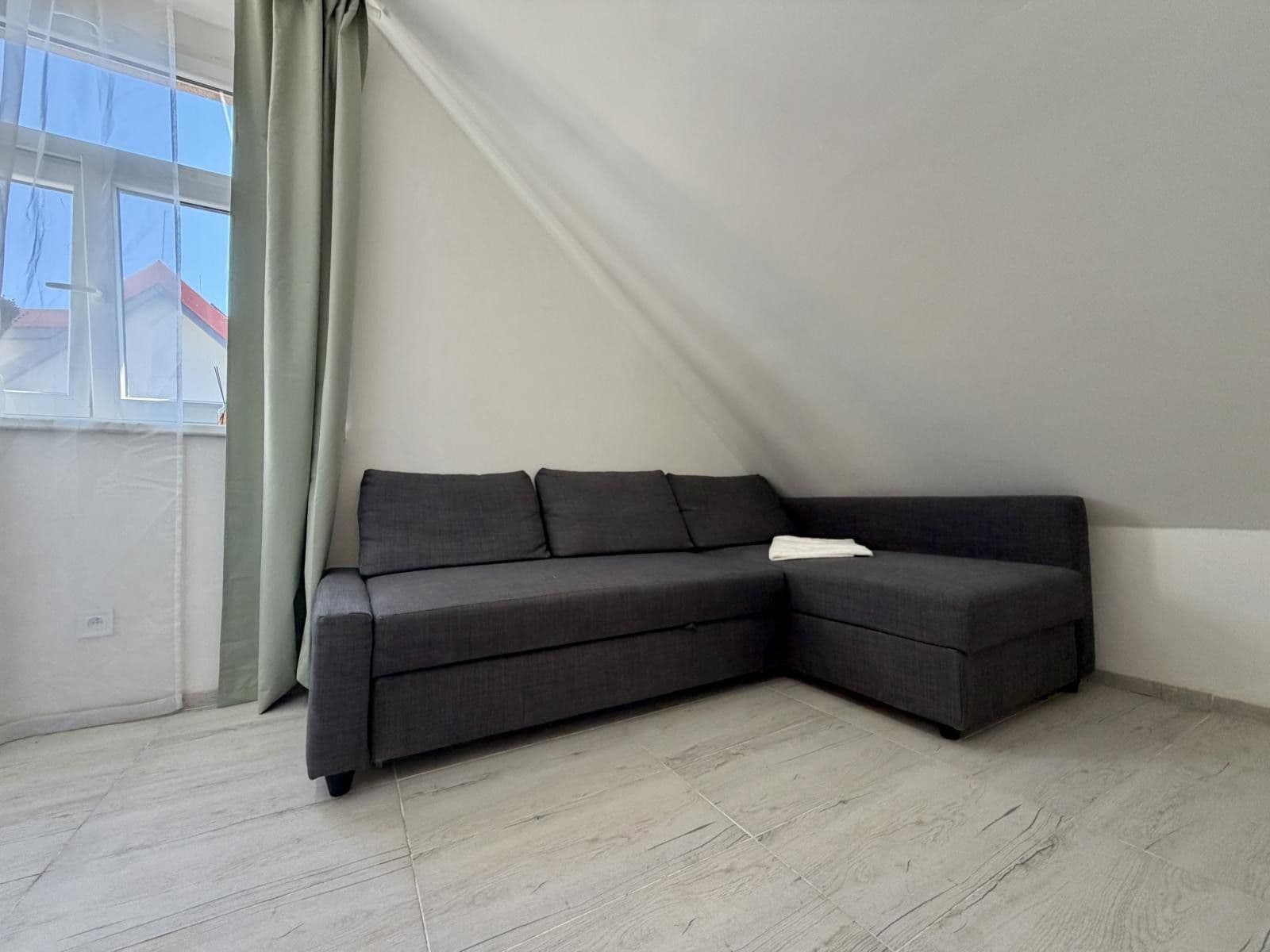 1 bedroom with open-plan kitchen flat to rent, 35 m², Na Jarově, Prague, Prague 1 bedroom with open-plan kitchen flat to rent, 35 m², Na Jarově, Prague, Prague