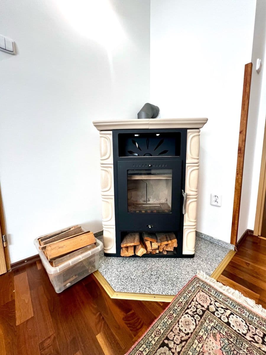 3 bedroom flat to rent, 85 m², Za Humny, Prague, Prague 3 bedroom flat to rent, 85 m², Za Humny, Prague, Prague