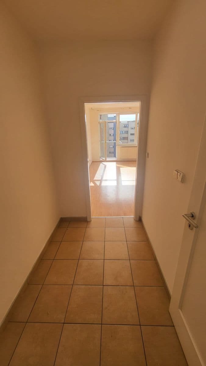 Studio flat to rent, 30 m², Pešlova, Prague, Prague Studio flat to rent, 30 m², Pešlova, Prague, Prague