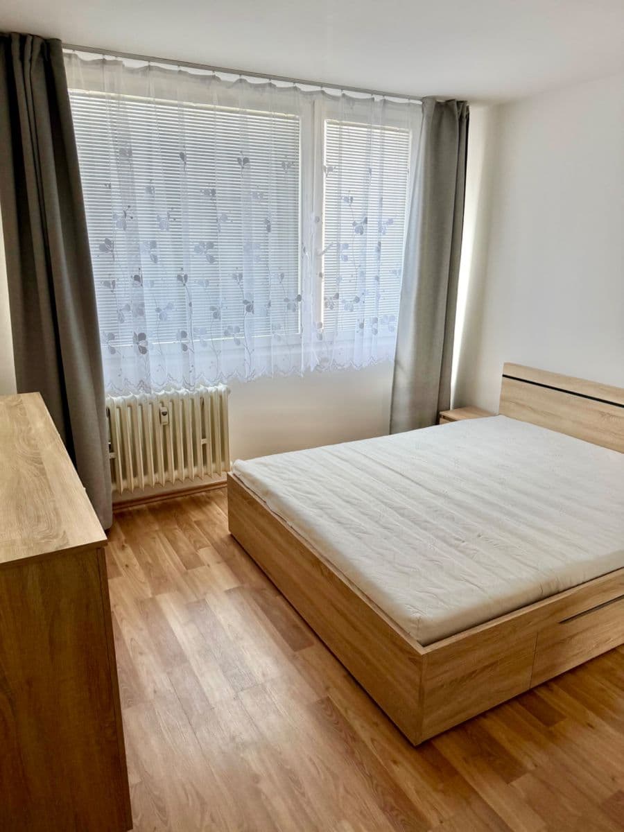 2 bedroom with open-plan kitchen flat to rent, 60 m², Habartická, Prague, Prague 2 bedroom with open-plan kitchen flat to rent, 60 m², Habartická, Prague, Prague