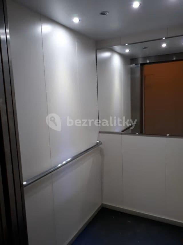 Studio flat to rent, 28 m², Václava Trojana, Prague, Prague Studio flat to rent, 28 m², Václava Trojana, Prague, Prague