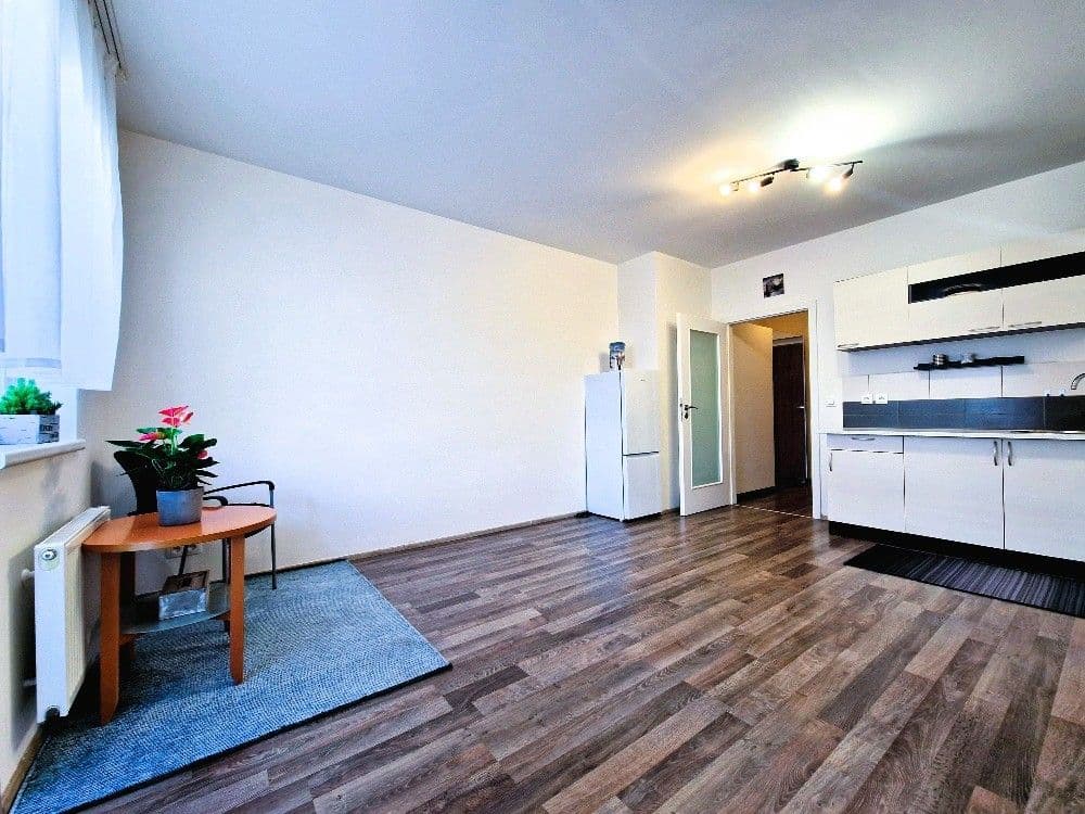 Studio flat to rent, 28 m², Václava Trojana, Prague, Prague Studio flat to rent, 28 m², Václava Trojana, Prague, Prague
