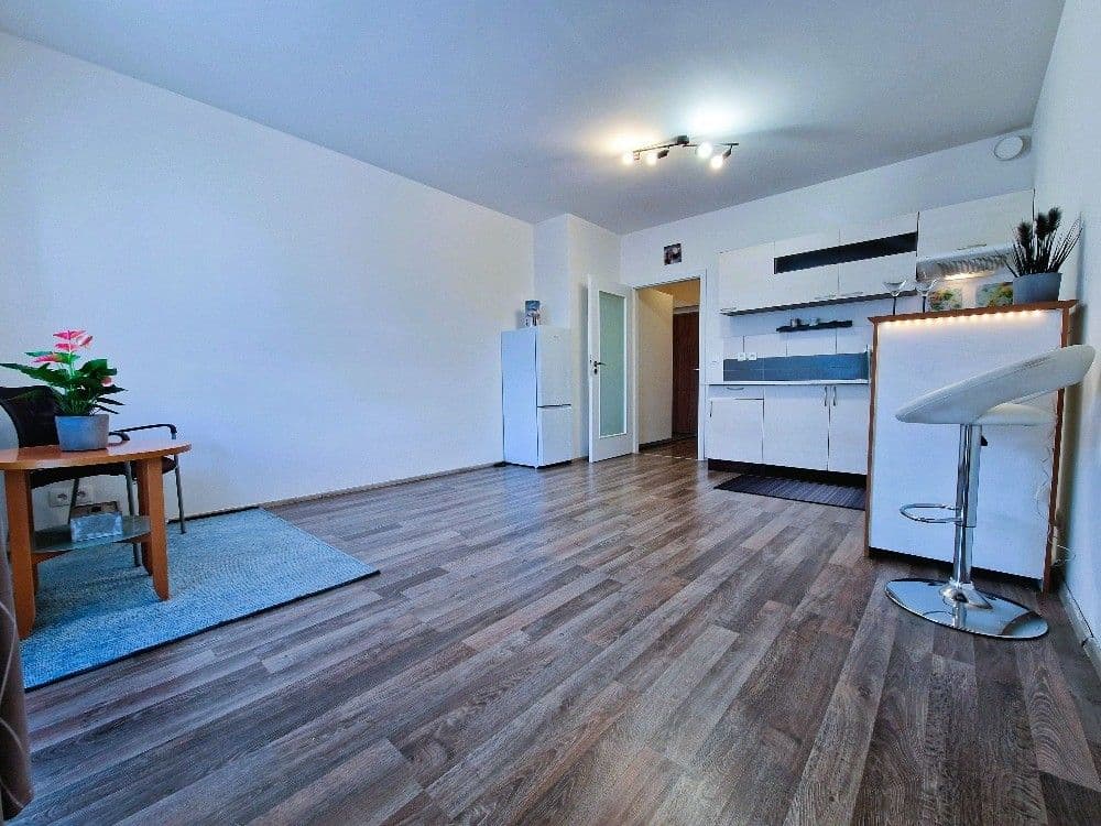 Studio flat to rent, 28 m², Václava Trojana, Prague, Prague Studio flat to rent, 28 m², Václava Trojana, Prague, Prague