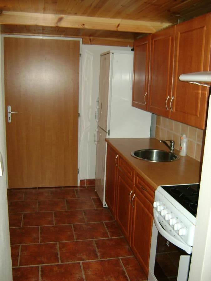 Studio flat to rent, 35 m², Černokostelecká, Prague, Prague Studio flat to rent, 35 m², Černokostelecká, Prague, Prague