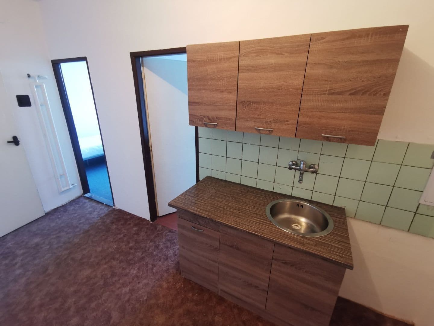 Small studio flat to rent, 18 m², Vranovská, Petržalka, Bratislavský Region Small studio flat to rent, 18 m², Vranovská, Petržalka, Bratislavský Region