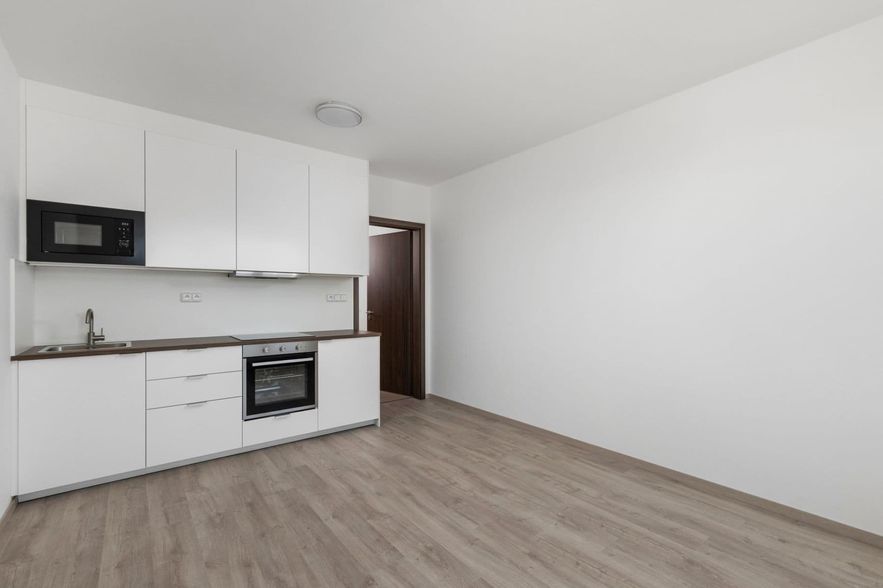Studio flat to rent, 30 m², Honzíkova, Prague, Prague Studio flat to rent, 30 m², Honzíkova, Prague, Prague