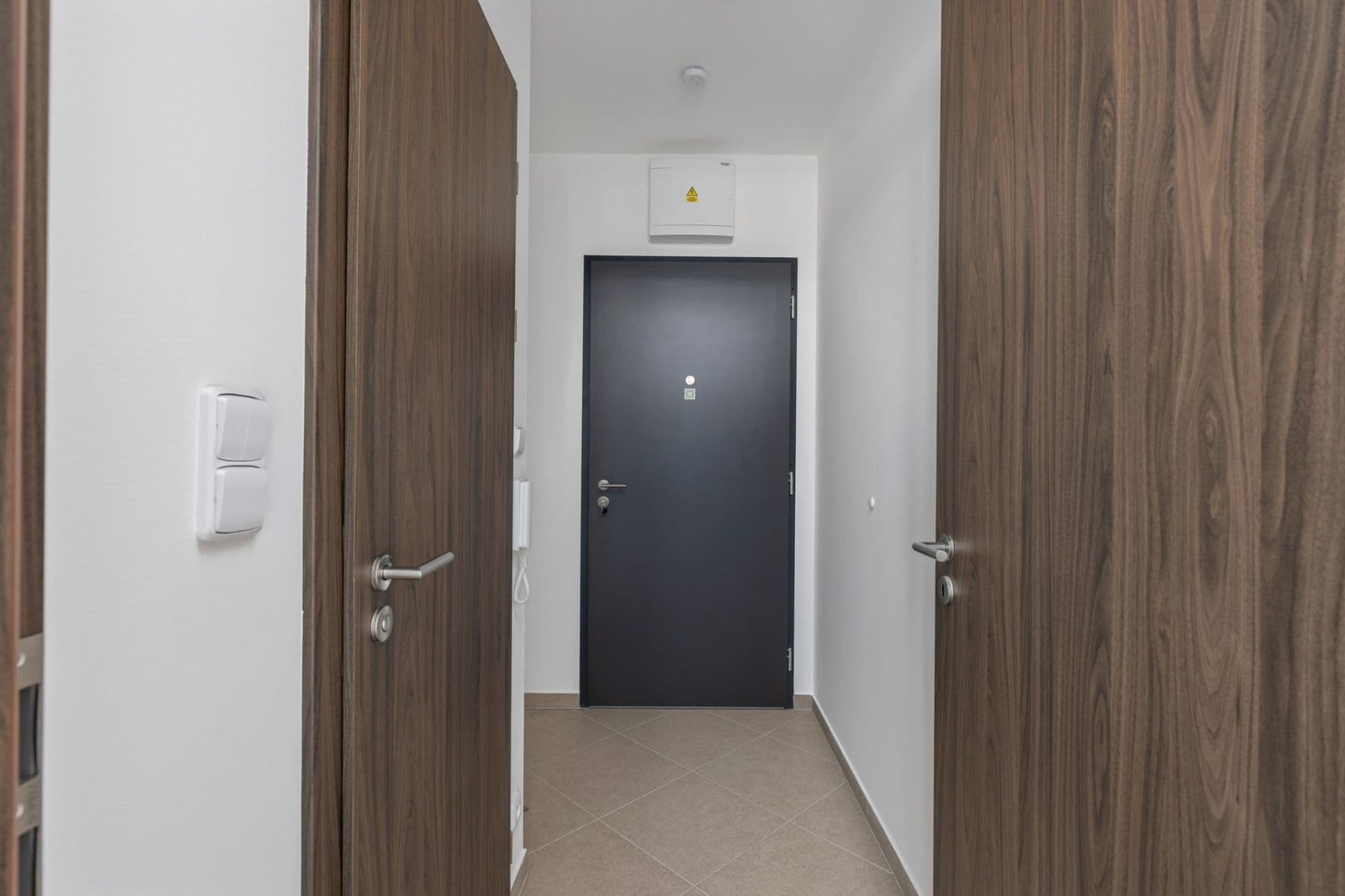 Studio flat to rent, 30 m², Honzíkova, Prague, Prague Studio flat to rent, 30 m², Honzíkova, Prague, Prague