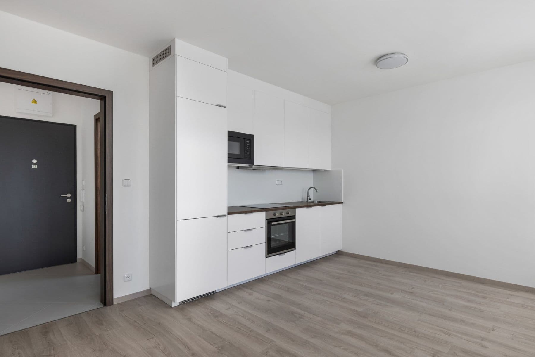 Studio flat to rent, 33 m², Honzíkova, Prague, Prague Studio flat to rent, 33 m², Honzíkova, Prague, Prague