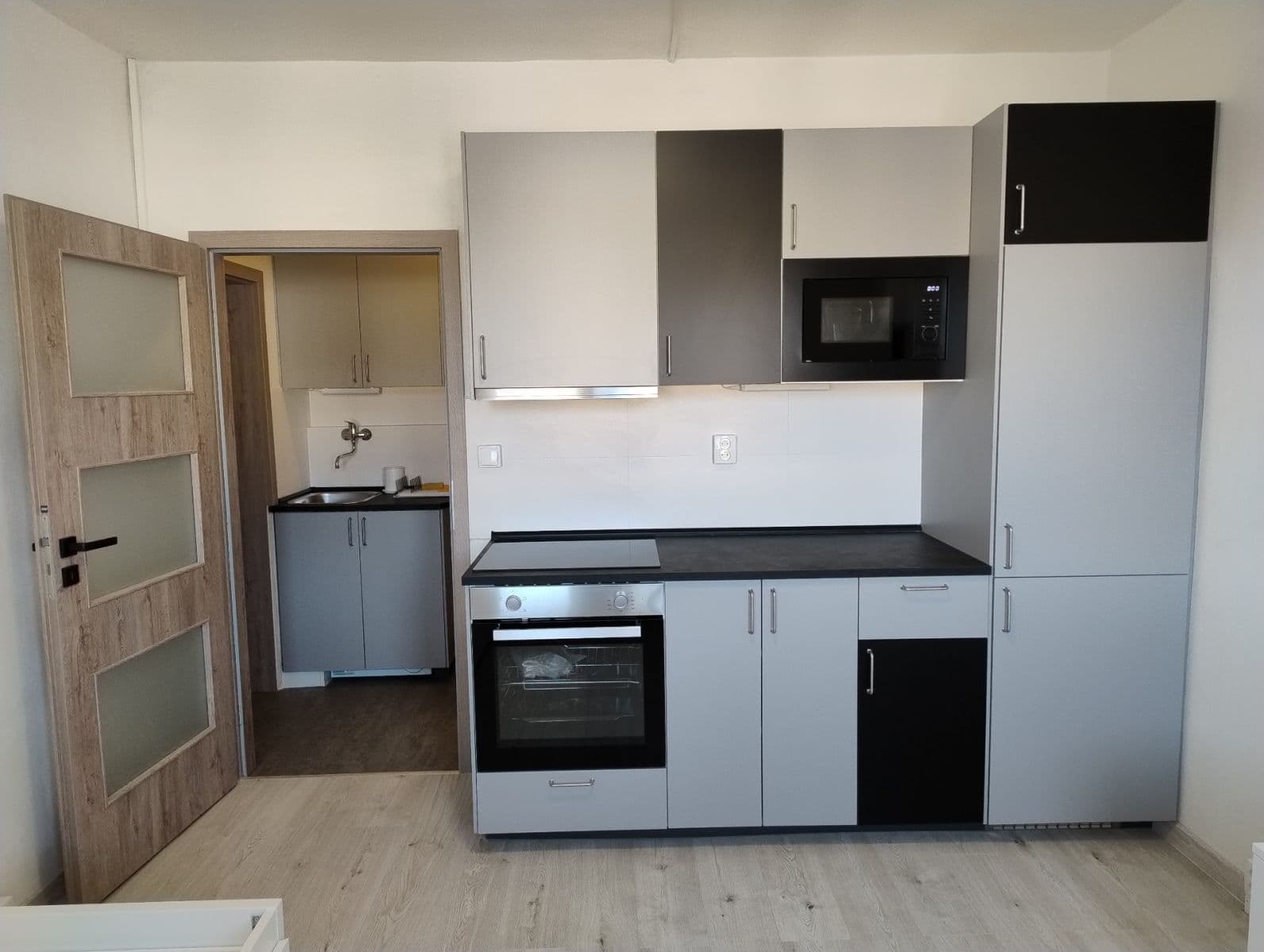 Studio flat to rent, 20 m², Mendlovo náměstí, Brno, Jihomoravský Region Studio flat to rent, 20 m², Mendlovo náměstí, Brno, Jihomoravský Region
