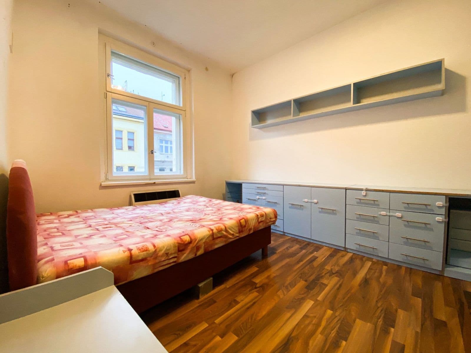 1 bedroom with open-plan kitchen flat to rent, 40 m², U Santošky, Prague, Prague 1 bedroom with open-plan kitchen flat to rent, 40 m², U Santošky, Prague, Prague