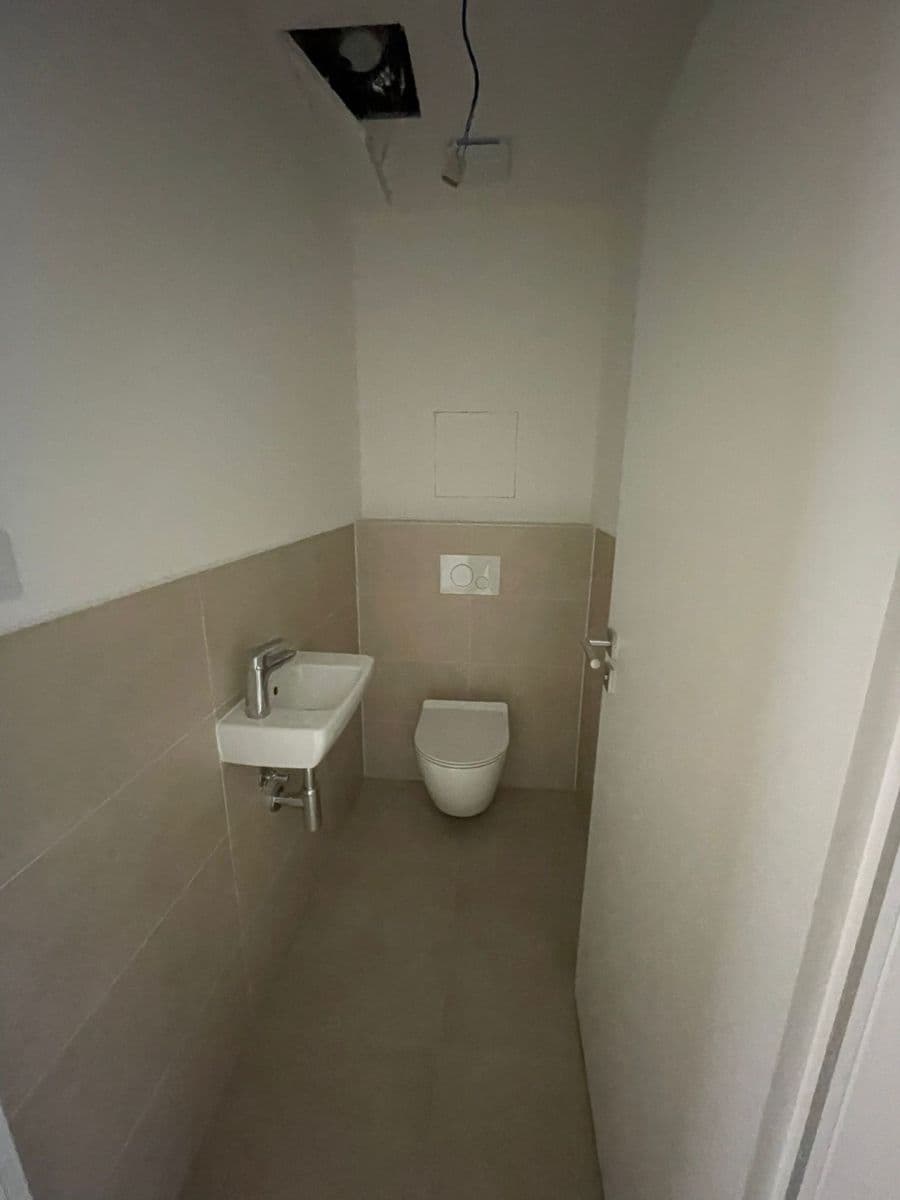 1 bedroom with open-plan kitchen flat to rent, 69 m², Železná, Plzeň, Plzeňský Region 1 bedroom with open-plan kitchen flat to rent, 69 m², Železná, Plzeň, Plzeňský Region