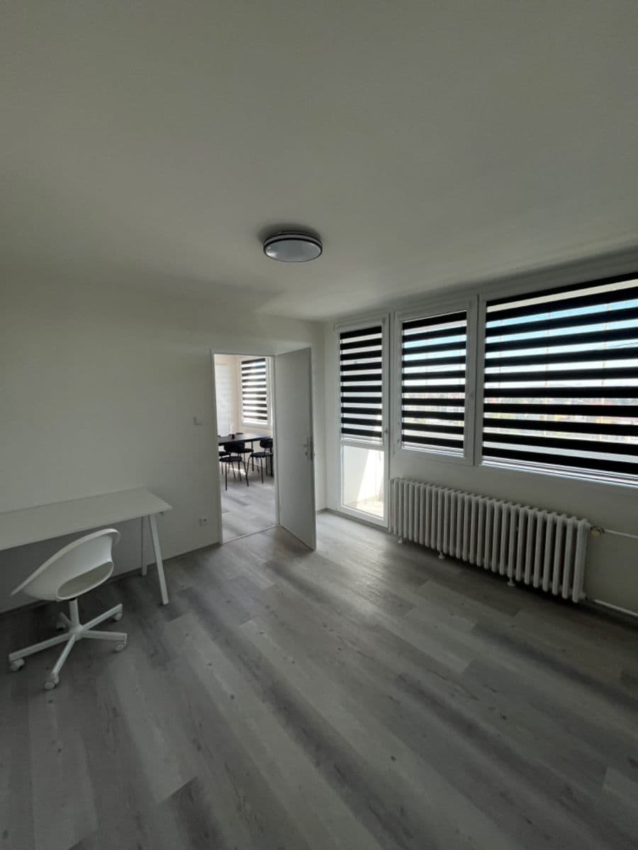 3 bedroom flat to rent, 81 m², Evropská, Prague, Prague 3 bedroom flat to rent, 81 m², Evropská, Prague, Prague