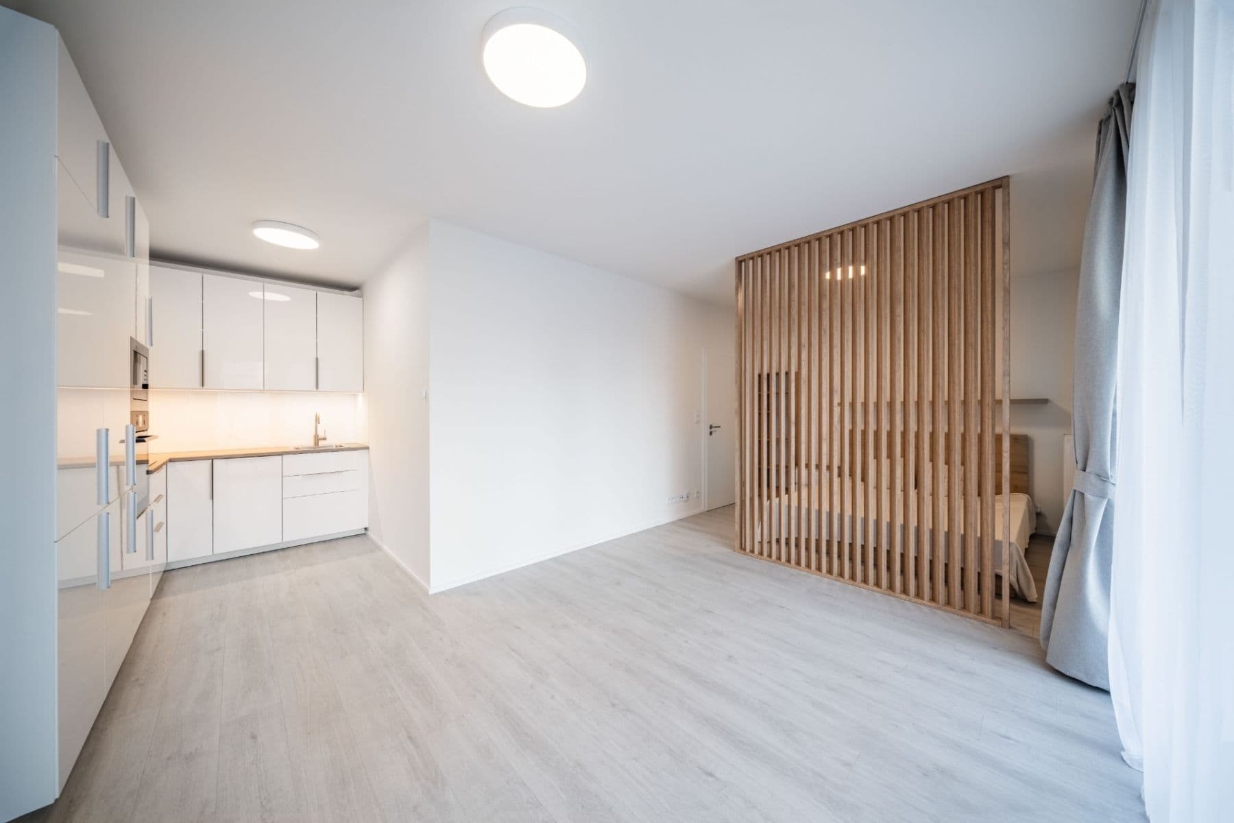 Studio flat to rent, 41 m², Gerstelova, Prague, Prague Studio flat to rent, 41 m², Gerstelova, Prague, Prague