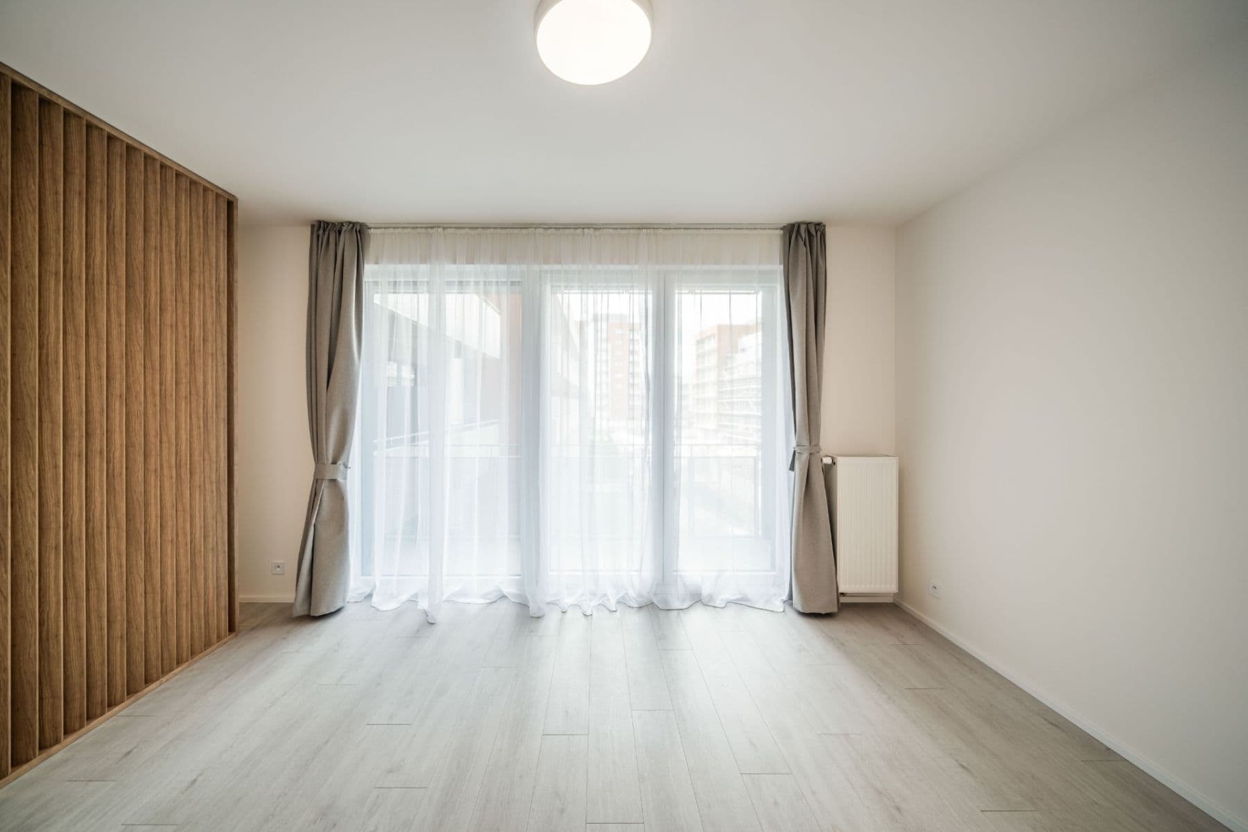 Studio flat to rent, 41 m², Gerstelova, Prague, Prague Studio flat to rent, 41 m², Gerstelova, Prague, Prague