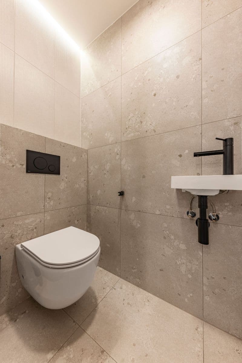 2 bedroom with open-plan kitchen flat for sale, 70 m², Jažlovická, Prague, Prague 2 bedroom with open-plan kitchen flat for sale, 70 m², Jažlovická, Prague, Prague