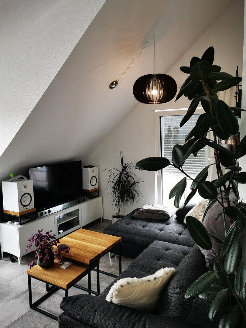 1 bedroom with open-plan kitchen flat to rent, 85 m², Reutlingen, Baden-Württemberg 1 bedroom with open-plan kitchen flat to rent, 85 m², Reutlingen, Baden-Württemberg