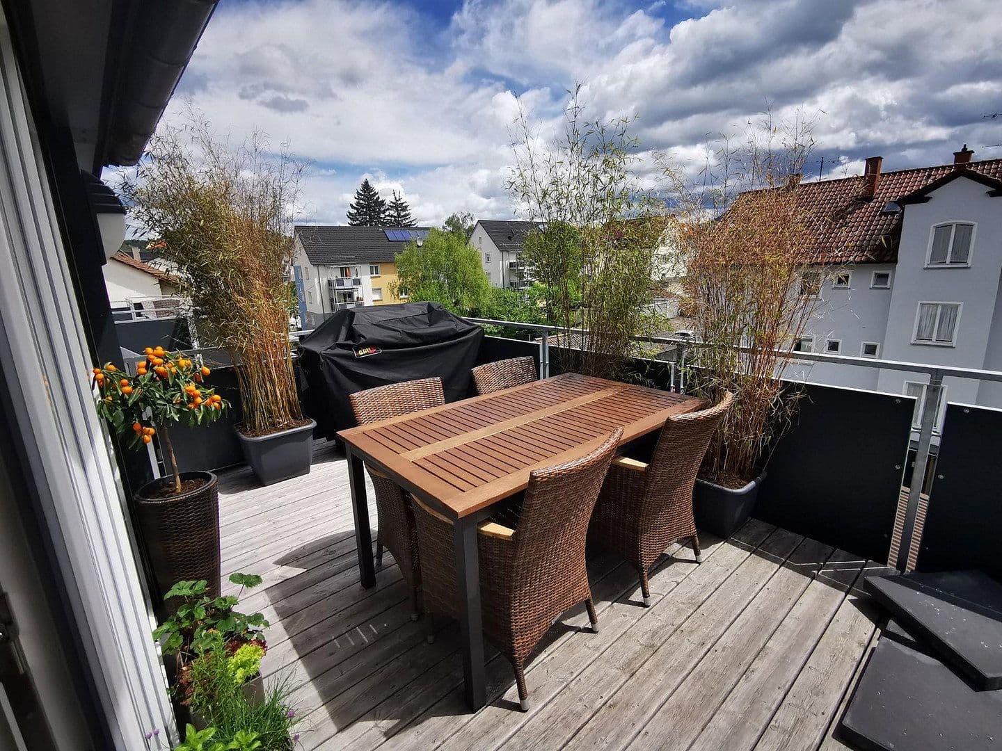 1 bedroom with open-plan kitchen flat to rent, 85 m², Reutlingen, Baden-Württemberg 1 bedroom with open-plan kitchen flat to rent, 85 m², Reutlingen, Baden-Württemberg