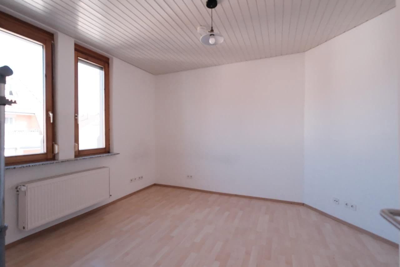 4 bedroom flat to rent, 80 m², Stuttgart, Baden-Württemberg 4 bedroom flat to rent, 80 m², Stuttgart, Baden-Württemberg