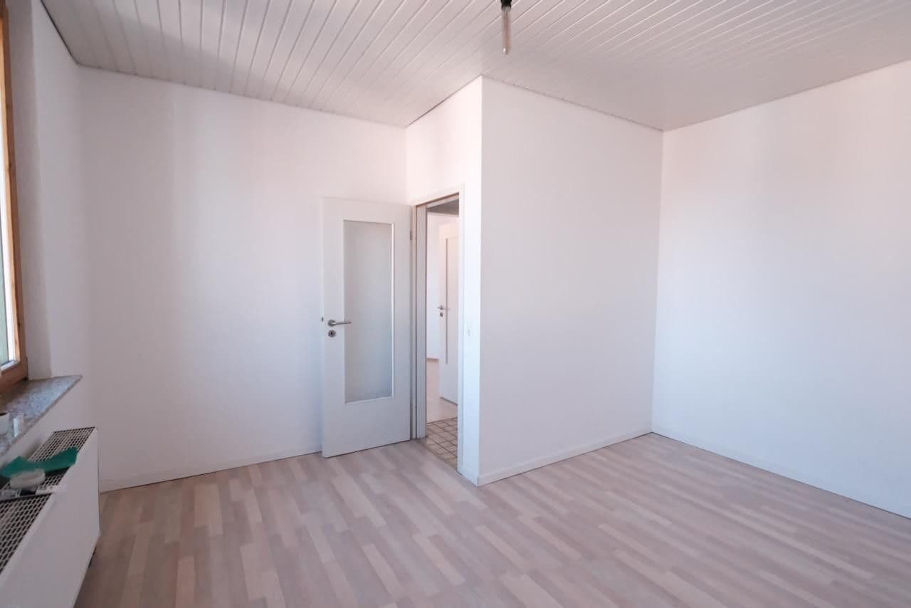 4 bedroom flat to rent, 80 m², Stuttgart, Baden-Württemberg 4 bedroom flat to rent, 80 m², Stuttgart, Baden-Württemberg