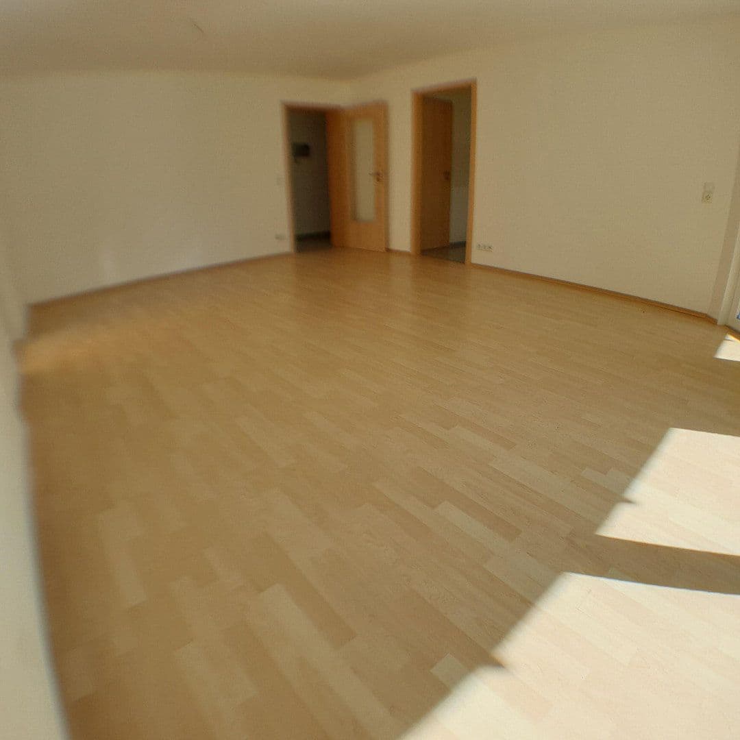 2 bedroom with open-plan kitchen flat to rent, 75 m², Curfeßstraße 33, Aalen, Baden-Württemberg 2 bedroom with open-plan kitchen flat to rent, 75 m², Curfeßstraße 33, Aalen, Baden-Württemberg