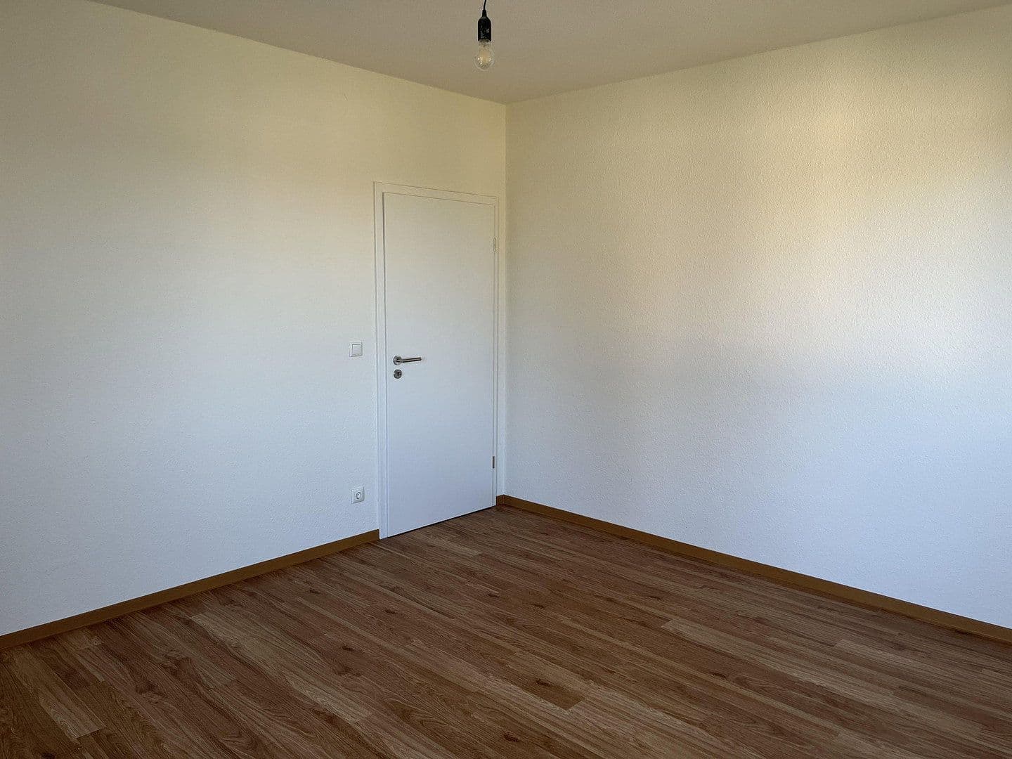 3 bedroom flat to rent, 80 m², Andernach, Rhineland-Palatinate 3 bedroom flat to rent, 80 m², Andernach, Rhineland-Palatinate
