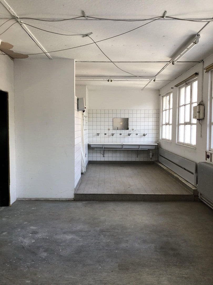 non-residential property to rent, 1 m², Mittenfeldstr. 6, Göppingen, Baden-Württemberg non-residential property to rent, 1 m², Mittenfeldstr. 6, Göppingen, Baden-Württemberg