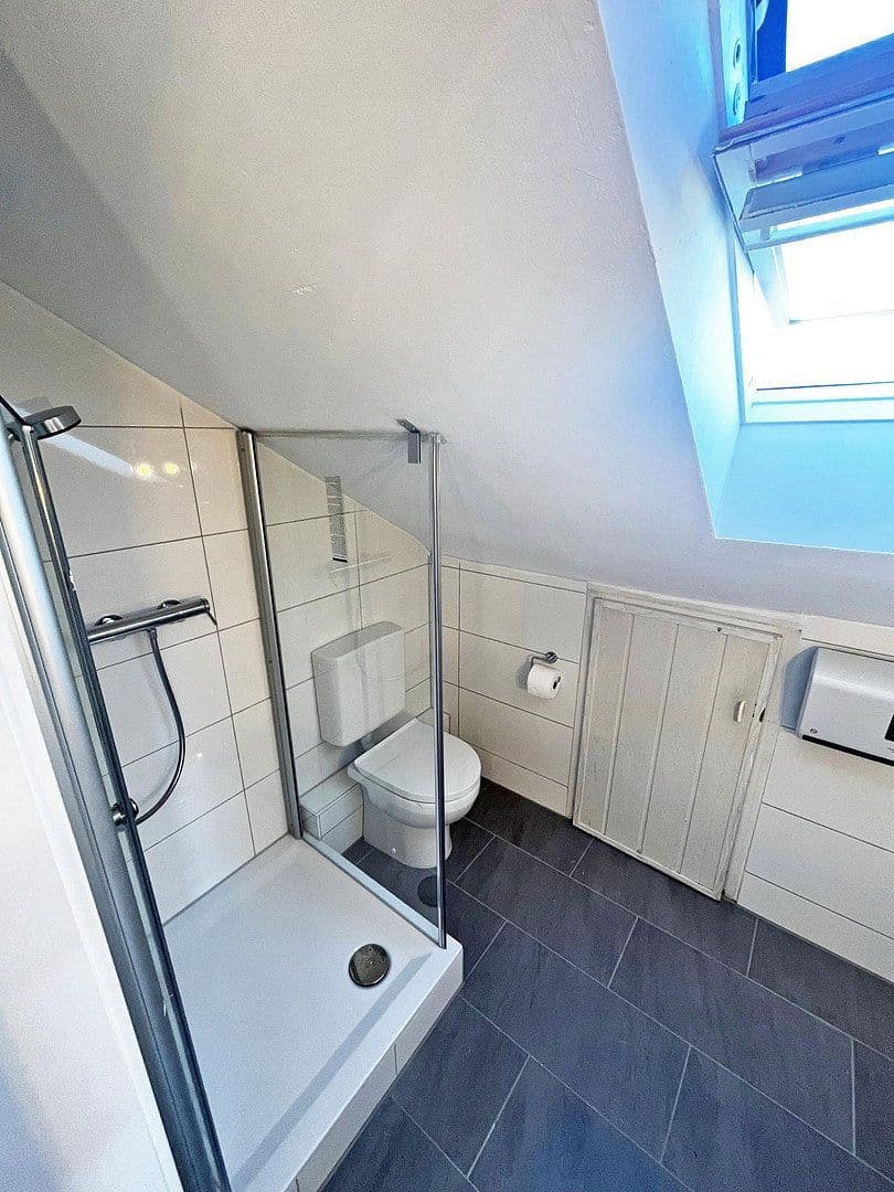 Studio flat to rent, 38 m², Ostfildern, Baden-Württemberg Studio flat to rent, 38 m², Ostfildern, Baden-Württemberg