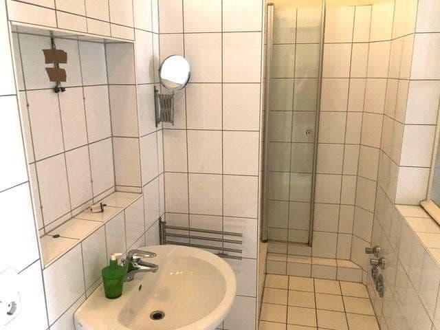 house for sale, 325 m², Uerdinger Str. 341, Krefld-Bockum, North Rhine-Westphalia house for sale, 325 m², Uerdinger Str. 341, Krefld-Bockum, North Rhine-Westphalia