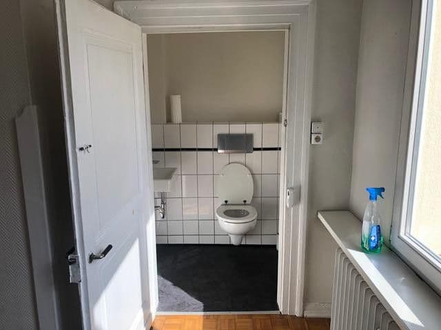 house for sale, 325 m², Uerdinger Str. 341, Krefld-Bockum, North Rhine-Westphalia house for sale, 325 m², Uerdinger Str. 341, Krefld-Bockum, North Rhine-Westphalia