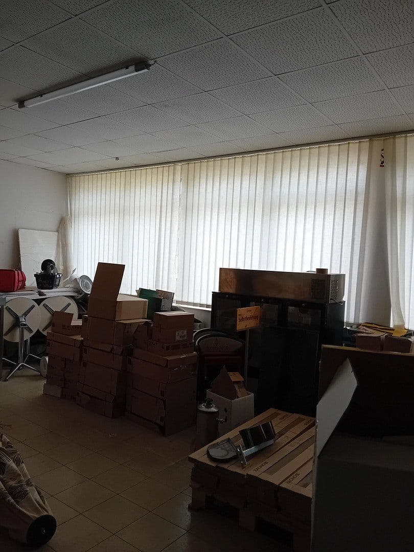office to rent, 100 m², Hauptstraße 119, Heroldsberg, Bavaria office to rent, 100 m², Hauptstraße 119, Heroldsberg, Bavaria