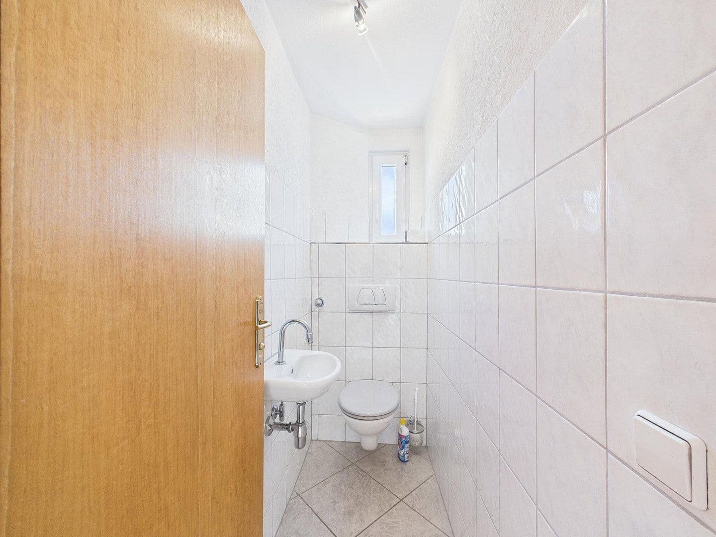 2 bedroom flat to rent, 60 m², Großglocknerstrasse 73, Stuttgart Untertürkheim, Baden-Württemberg 2 bedroom flat to rent, 60 m², Großglocknerstrasse 73, Stuttgart Untertürkheim, Baden-Württemberg