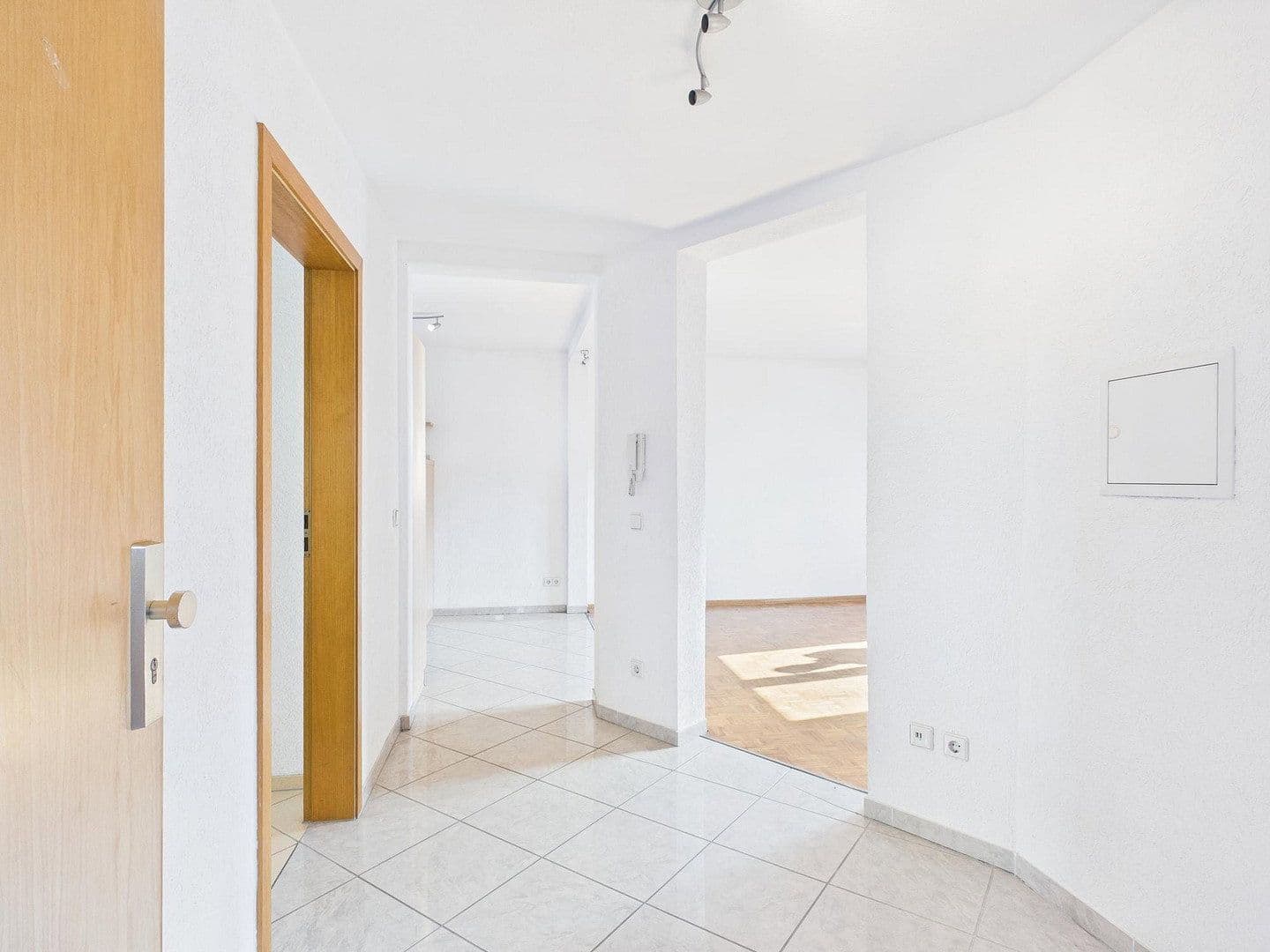 2 bedroom flat to rent, 60 m², Großglocknerstrasse 73, Stuttgart Untertürkheim, Baden-Württemberg 2 bedroom flat to rent, 60 m², Großglocknerstrasse 73, Stuttgart Untertürkheim, Baden-Württemberg