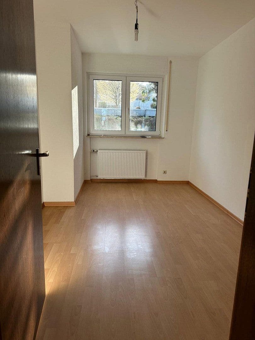 4 bedroom flat to rent, 120 m², Uhingen, Baden-Württemberg 4 bedroom flat to rent, 120 m², Uhingen, Baden-Württemberg