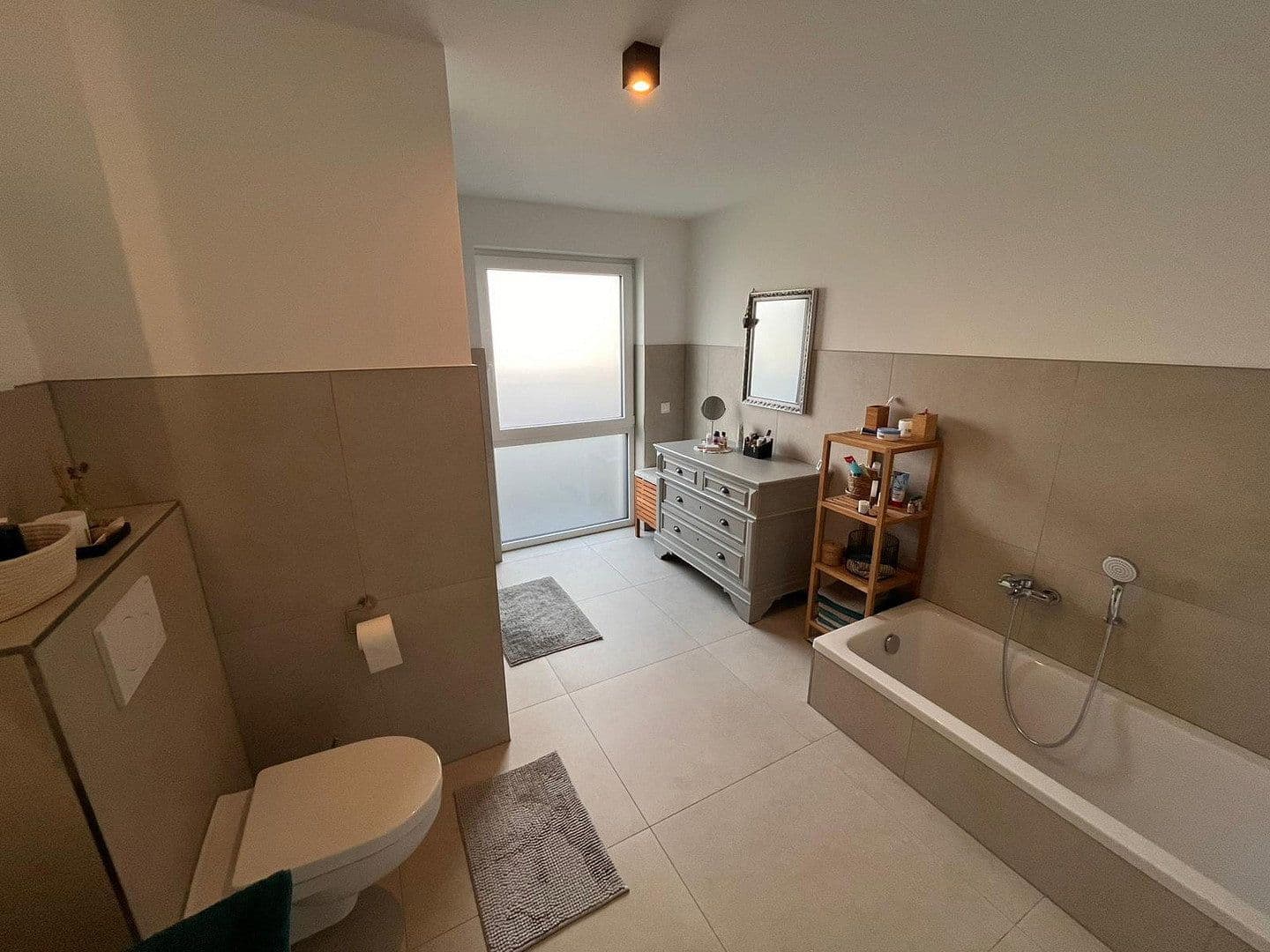2 bedroom with open-plan kitchen flat to rent, 93 m², Nideggen, North Rhine-Westphalia 2 bedroom with open-plan kitchen flat to rent, 93 m², Nideggen, North Rhine-Westphalia