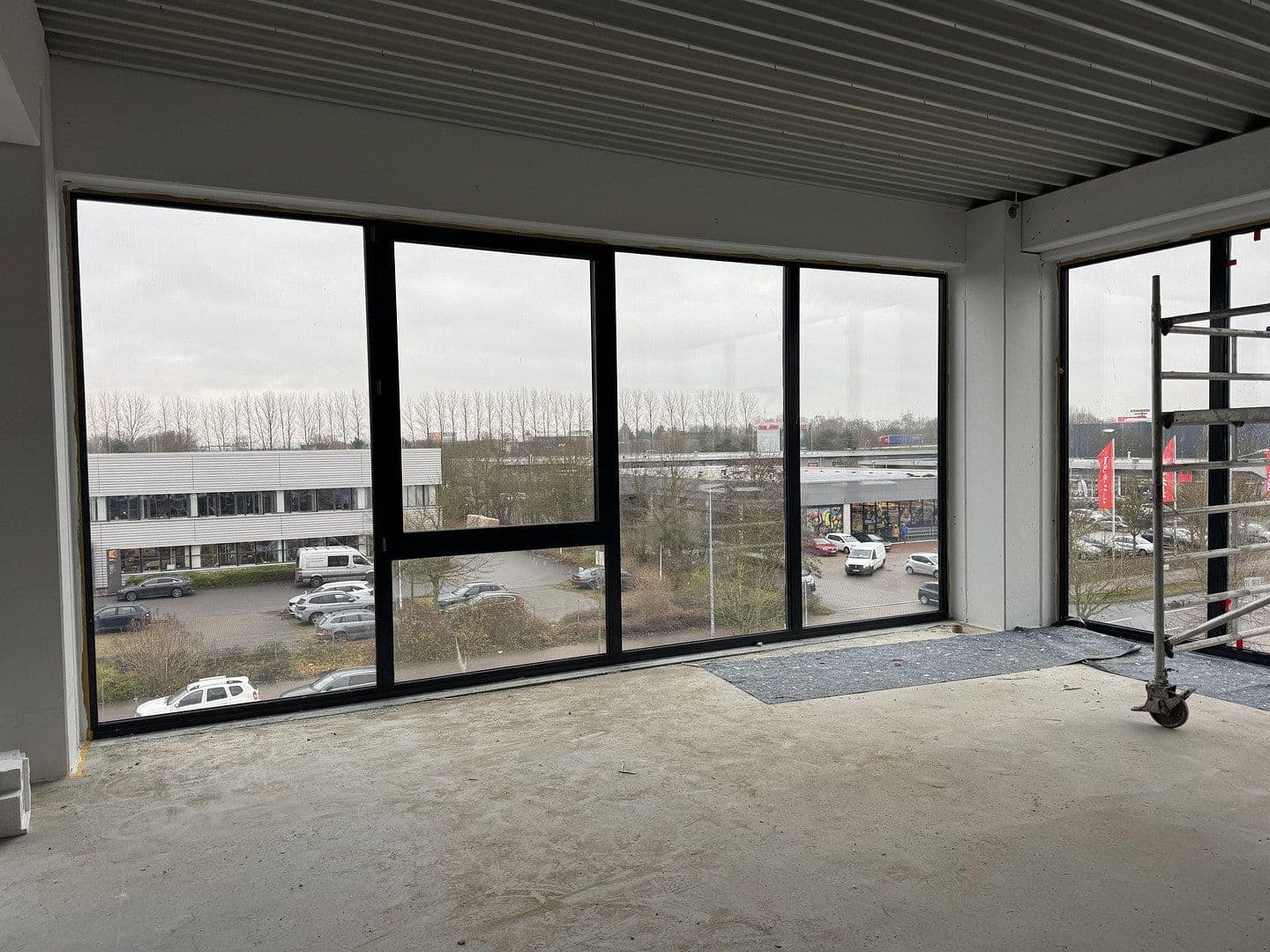 non-residential property to rent, 1,000 m², Rostock, Mecklenburg-Vorpommern non-residential property to rent, 1,000 m², Rostock, Mecklenburg-Vorpommern