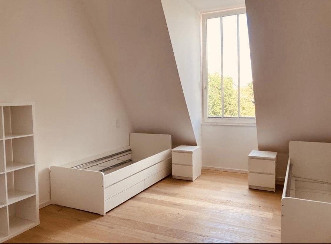 3 bedroom flat to rent, 171 m², Ravensbergerstr 12b, Bielefeld, North Rhine-Westphalia 3 bedroom flat to rent, 171 m², Ravensbergerstr 12b, Bielefeld, North Rhine-Westphalia