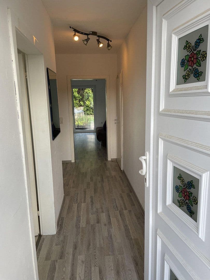 Studio flat to rent, 42 m², Ibacher Straße 32, Remscheid, North Rhine-Westphalia Studio flat to rent, 42 m², Ibacher Straße 32, Remscheid, North Rhine-Westphalia